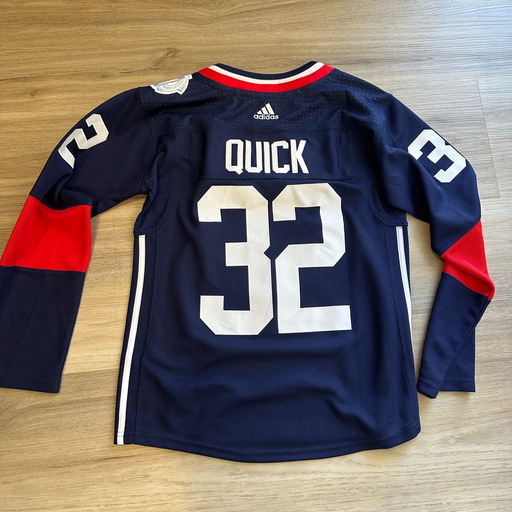 Adidas World Cup of Hockey USA Jonathan Quick Women’s 2016 Hockey Jersey - Picture 4 of 9